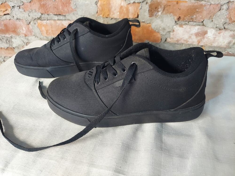 Heelys Roller Skate Womens Shoes Size 8 Black Sneakers With Removable Wheels